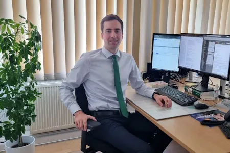 Herr Beil Junior, Teamleiter Steuern